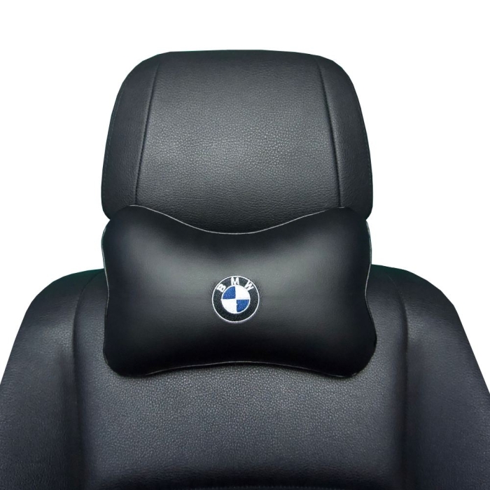 Подушки под шею Подушка под шею черная с вышивкой BMW (Лого темно-синий)